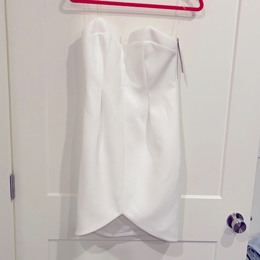 NEW with tags White Strapless Dress